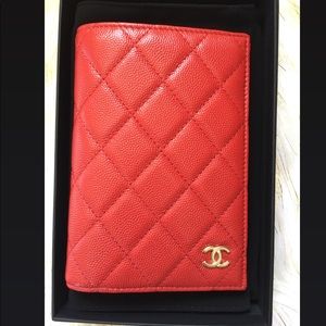 ❌SOLD❌ Authentic CHANEL 19B Caviar Passport Holder